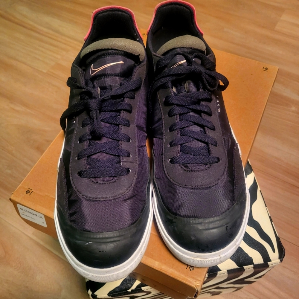 Nike drop type N.354 ,Size 12. Black & pink